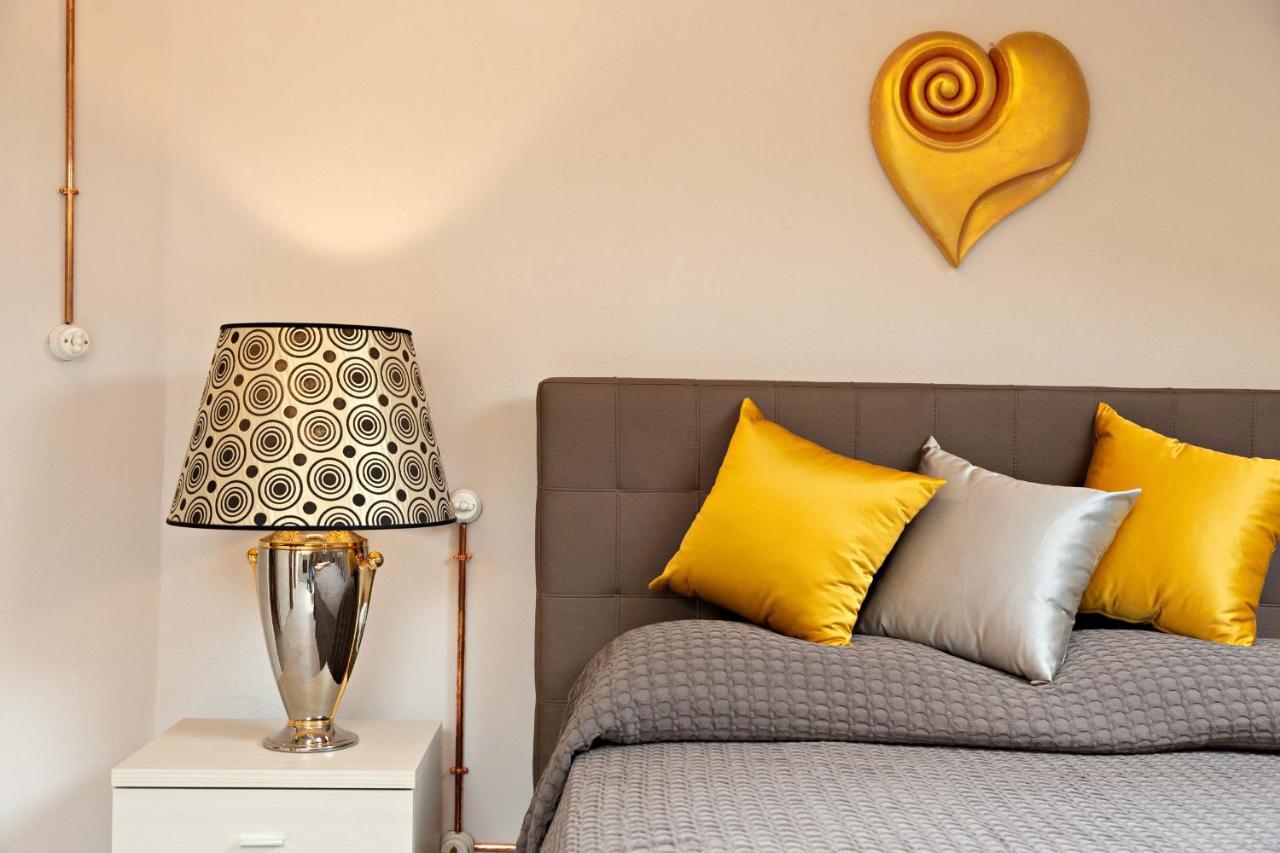 Casa Vacanze Matelda Poppi Esterno foto