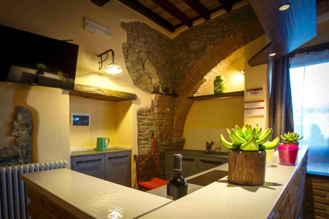 Casa Vacanze Matelda Poppi Esterno foto